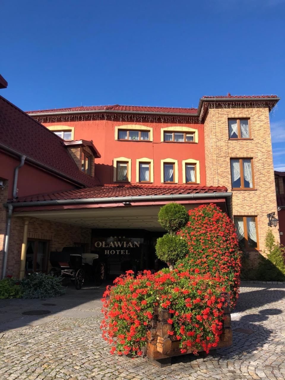 Olawian Hotel Olawa Luaran gambar